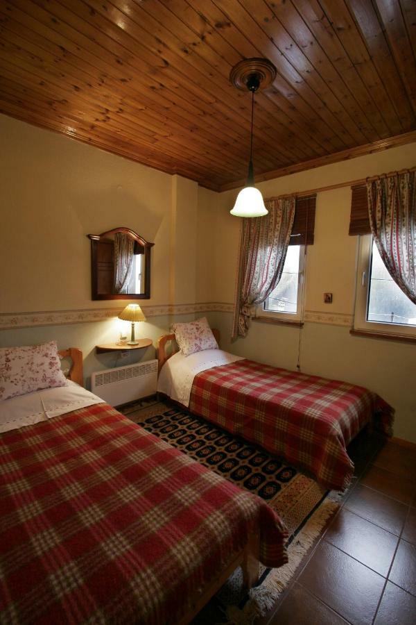 Villa Filokosta Pertouli Bagian luar foto