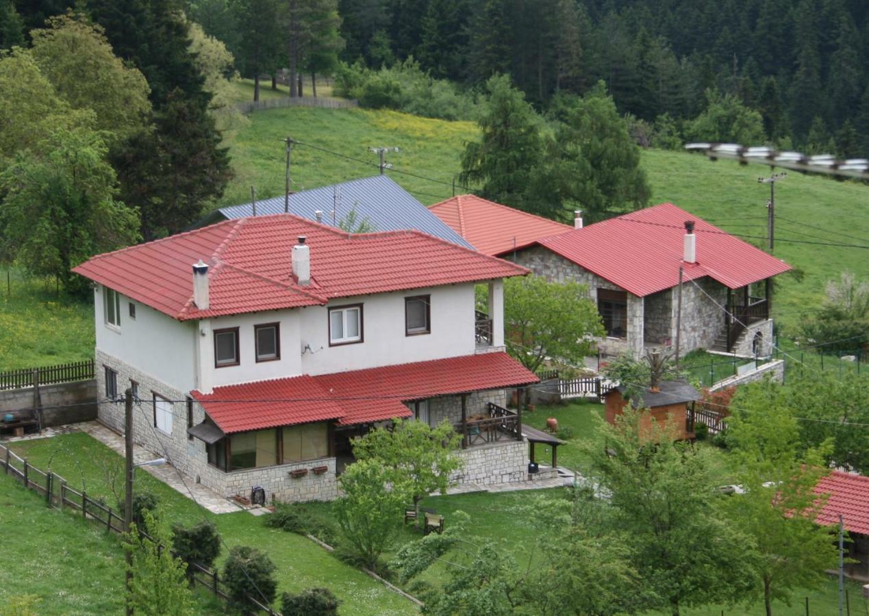 Villa Filokosta Pertouli Bagian luar foto